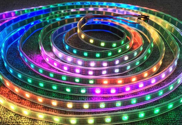 LED نواری دیجیتال چیست؟ بررسی تخصصی انواع LED نواری پیکسلی